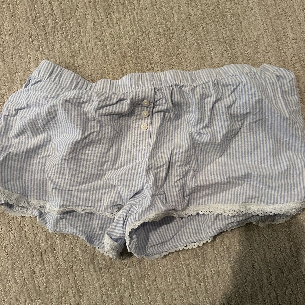 Brandy Melville John Galt box shorts